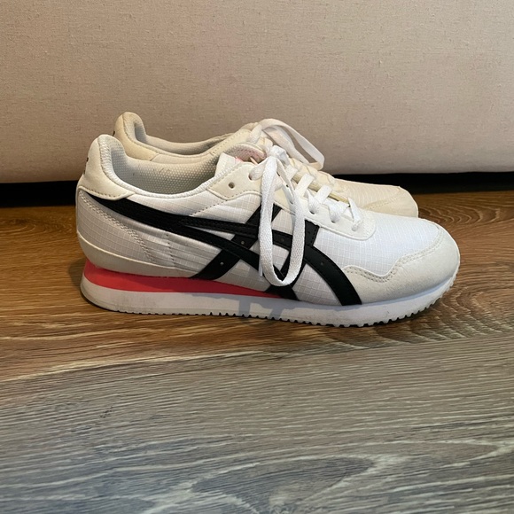 ASICS Tigre athletic shoes - Picture 2 of 3